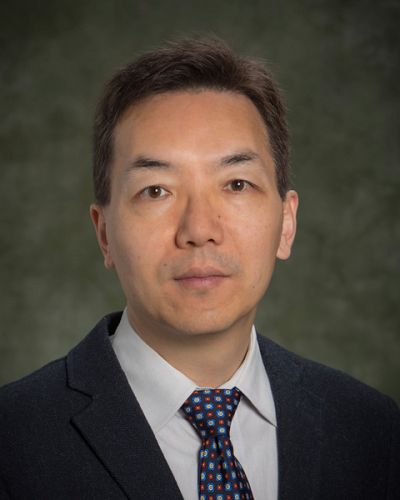 headshot of Wei Xiao