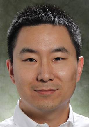headshot of Shiqi Zhang
