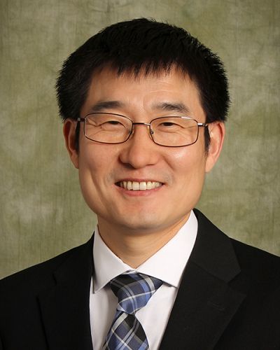 headshot of Tao Zhang