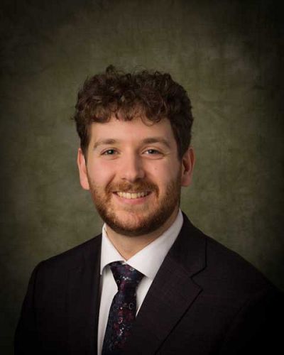 headshot of Zach  Spiegel