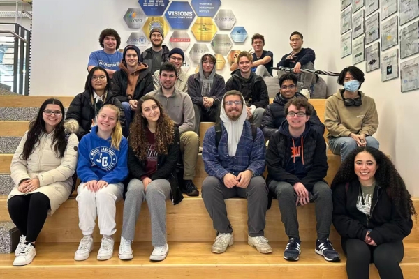 clean energy cohort 8 class photo