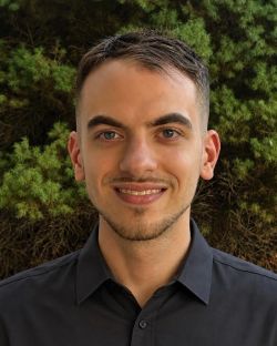 Head shot of Marco DiRosa
