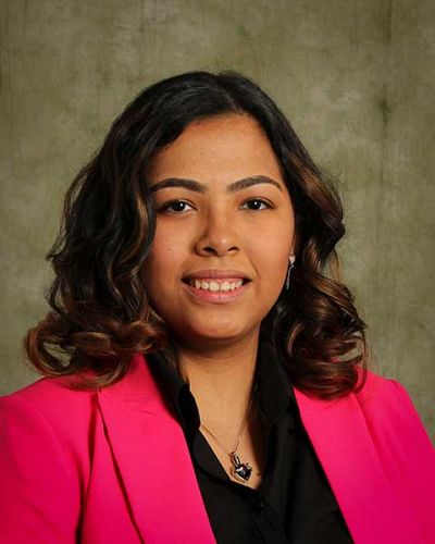 headshot of Eveonni Tordesillas