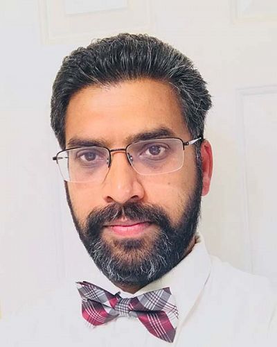 headshot of Gurpreet Singh, PhD, PT