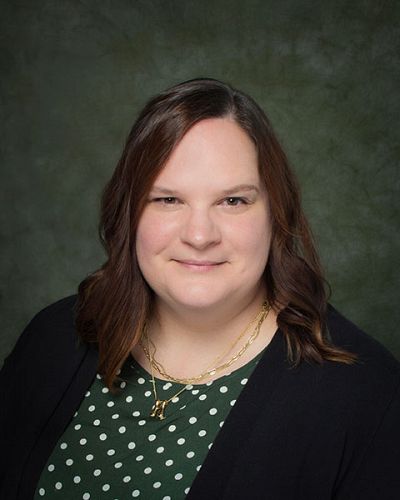 headshot of Heather Deal