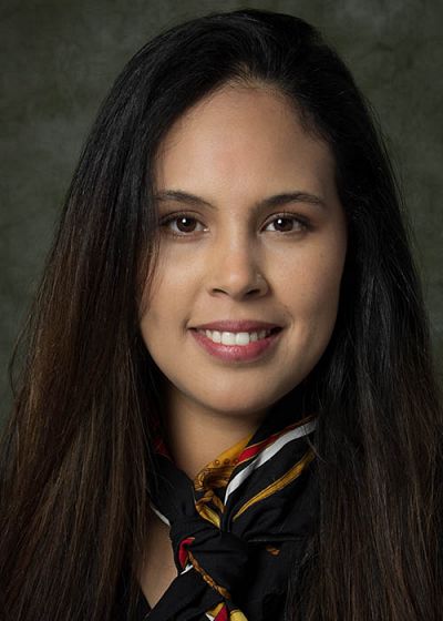 headshot of Safa ElKefi