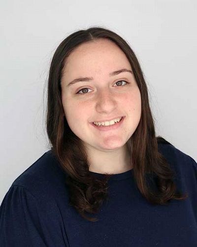 headshot of Sarah Horvath