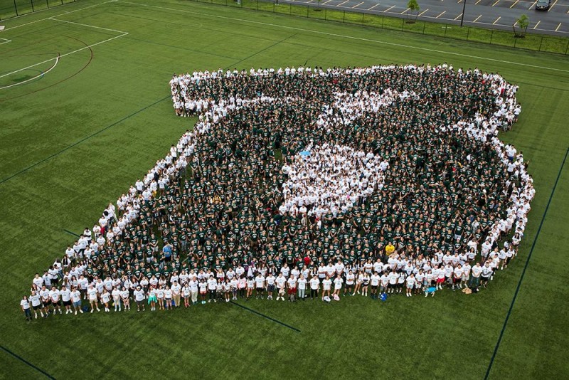 The Class of 2027 forms the 2023 Flying B Photo!