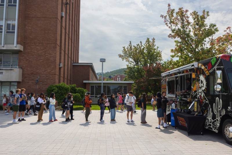 Students in line for food truck