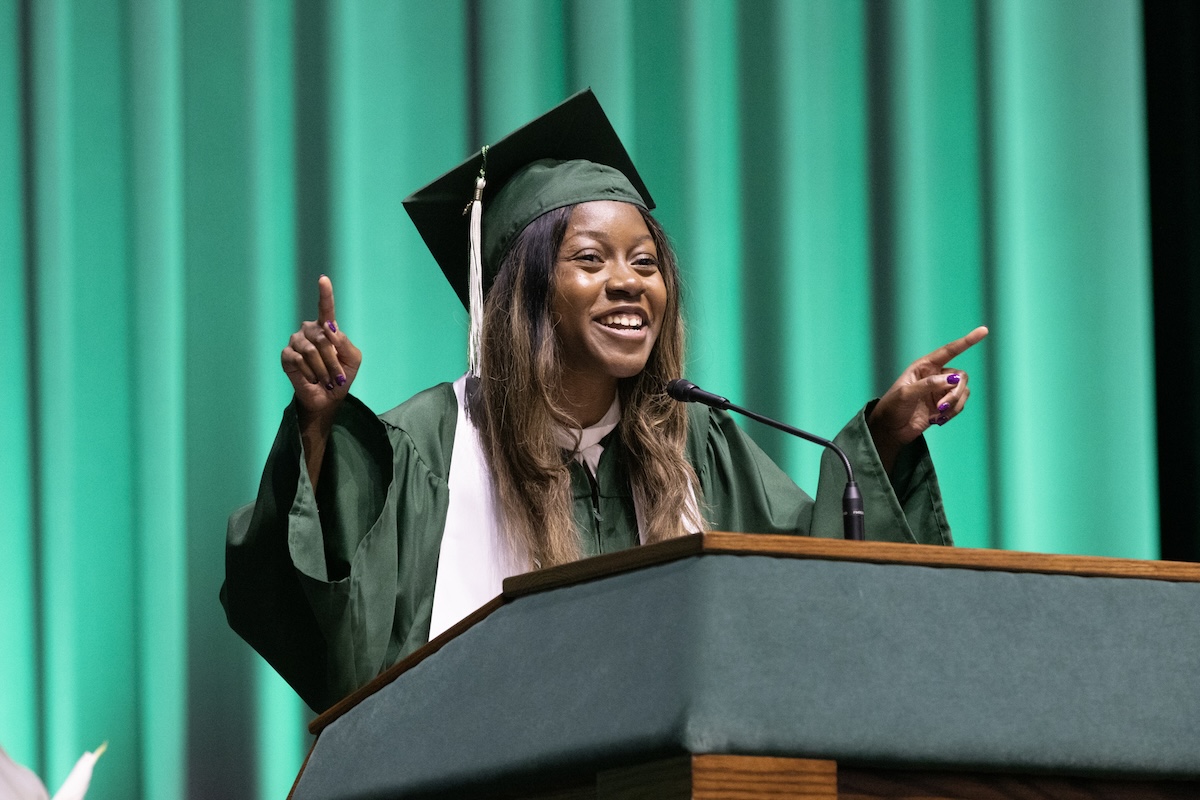 Student speaker Leila Joseph ’26 addresses her fellow graduates at the Binghamton University School of Management Commencement ceremony.