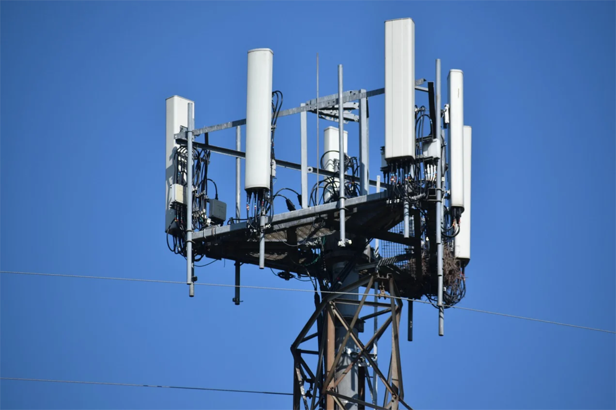 Can 5G broadband cellular signals be used as a new type of surveillance radar? Two Binghamton University professors are researching that possibility.