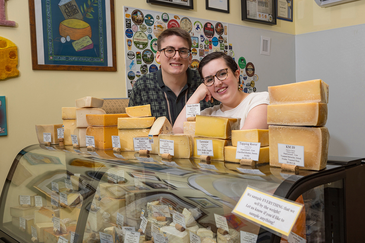 Sarah and Matthew Simiele, both 2020 graduates, operate The Curd Nerd in Syracuse. Sarah won a national
cheesemonger competition during the summer of 2023, while husband Matthew is active at the fromagerie while working full-time as a systems engineer.