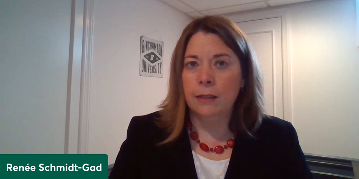 Renée Schmidt-Gad '97 is director of operations with the MetLife companies.