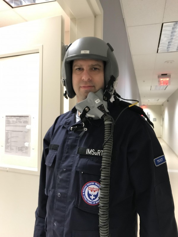 Dr. Adam Fox ’92, an associate professor of surgery at Rutgers University-New Jersey Medical School and medical director at JEMSTAR, the New Jersey Emergency Medical Services Helicopter Response Program