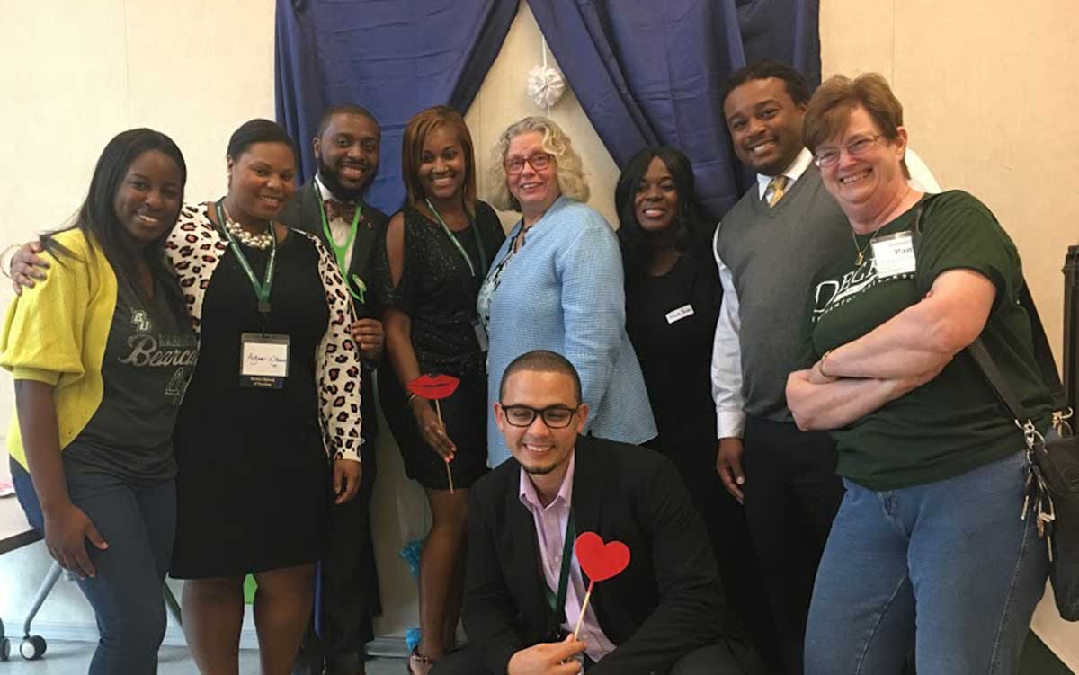 Decker alumni, students and faculty connected during an alumni networking event held Oct. 8 on campus.