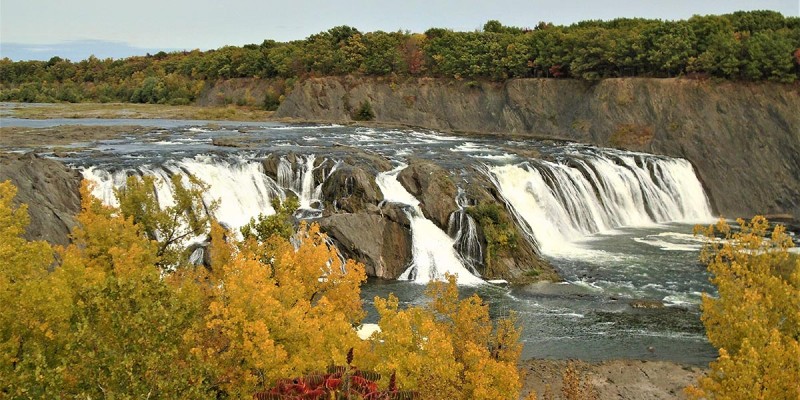Cohoes Falls on the Mohawk River between Cohoes and Waterford, N.Y.