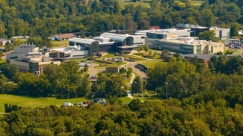 Aerial photo of the Innovative Technologies Complex with (from left) the Smart Energy Building, Center of Excellence Building, Biotechnology Building and the Engineering and Science Building.