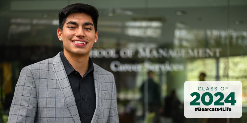 Daniel Chavarria graduates with a Bachelor of Science in Business Administration from Binghamton University's School of Management.