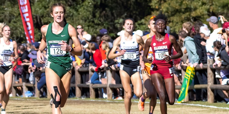 Graduate student Emily Mackay placed 52nd out of 250 runners at the NCAA Cross Country Championships in 2021 with a time of 20:08 for the 6,000-meter course.