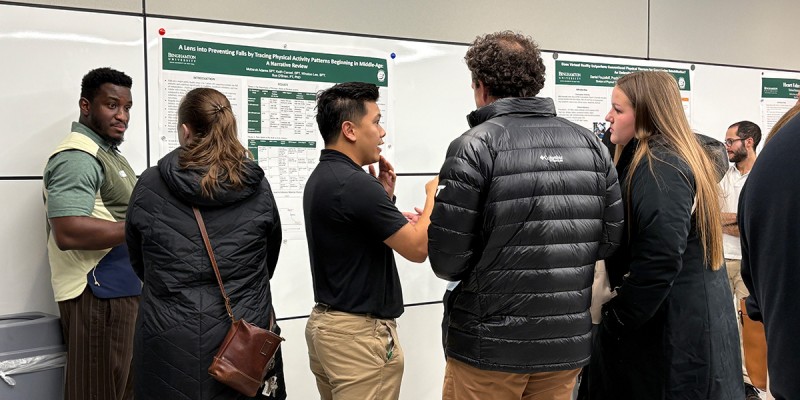 Doctor of Physical Therapy students presented their capstone research projects to local physical therapists, as well as faculty, staff and friends of Decker College on Dec. 4.