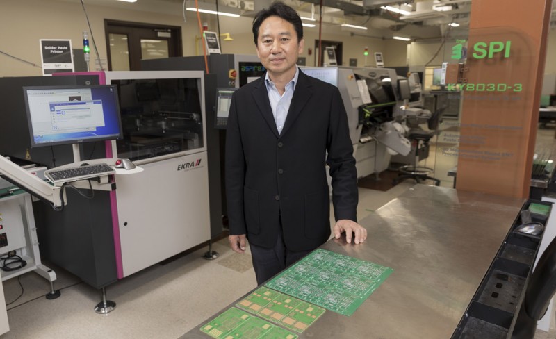 SB Park, professor of mechanical engineering at the Thomas J. Watson College of Engineering and Applied Science and the director of the Integrated Electronics Engineering Center (IEEC), was recently named a fellow of the American Society of Mechanical Engineers.