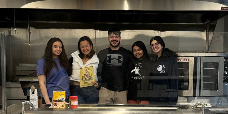BMINDS is a research group that works to educate the public about the connection between diet and mental health. One of the group's annual events is a cooking workshop; this year it focused on Mediterranean cuisine.