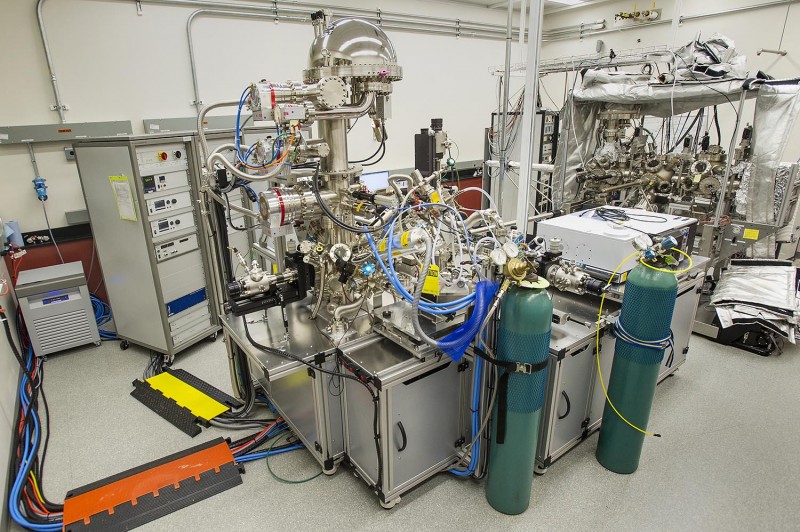 Researchers used the ambient pressure X-ray photoelectron spectroscopy (XPS) instrument at the Center for Functional Nanomaterials to study copper reactions at a molecular level.