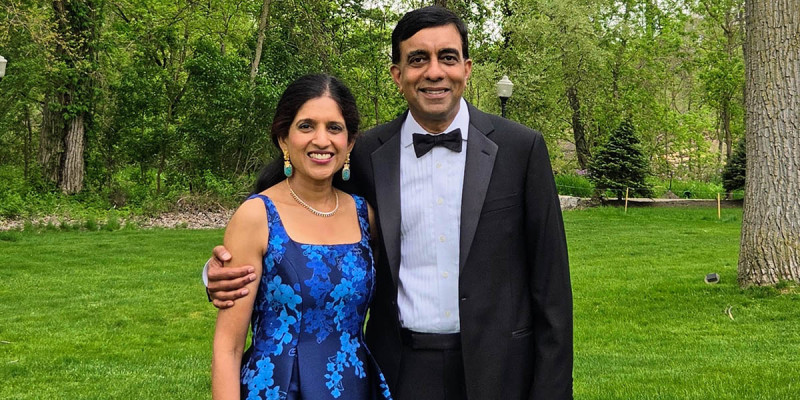 Subhachandra, MS ’95, and Nandita Chandra are funding an endowed professor in any discipline whose research uses AI in innovative ways.