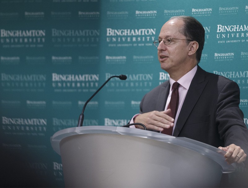 Pablo de Greiff — U.N. special rapporteur on the promotion of truth, justice, reparation and guarantees of non-recurrence — was the featured speaker at the celebration of the launch of the Institute for Genocide and Mass Atrocity Prevention.