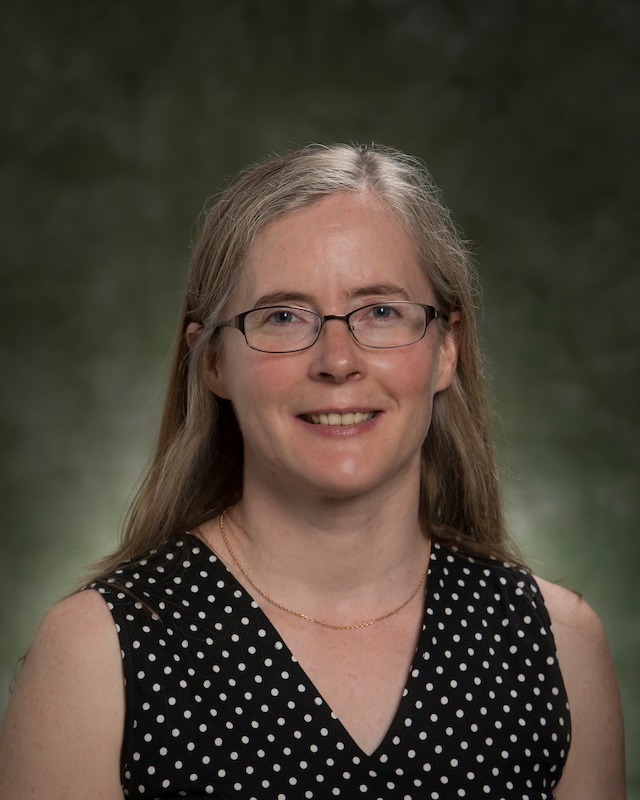 Assistant Professor of Pharmaceutical Sciences Katie Edwards