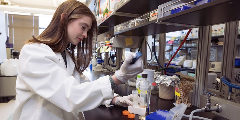 Eliza Klos was interested in medical research even before she joined Binghamton’s First-year Research Immersion Program.
