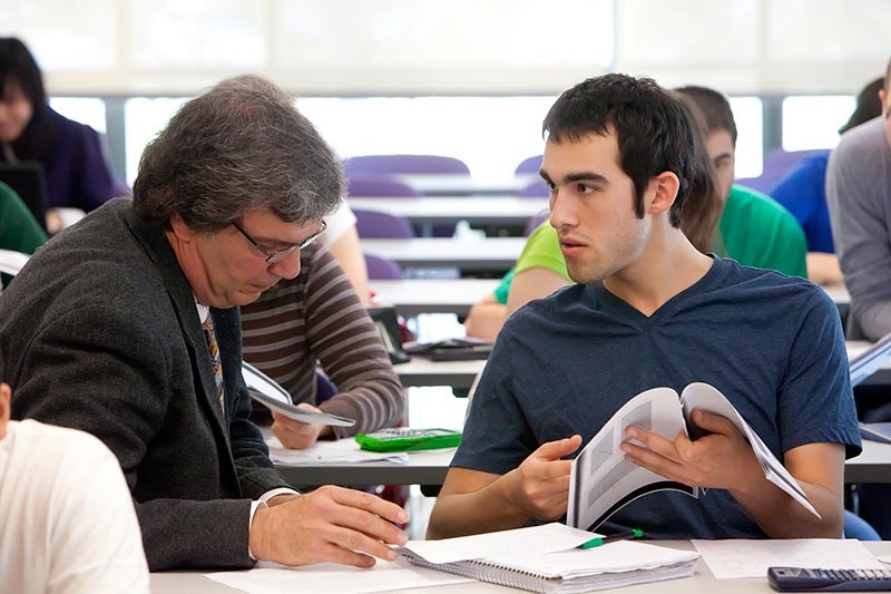 George Catalano, Professor and Undergraduate Director of the Bioengineering Department in the Watson School of Engineering and Applied Sciences, teaches a class in the University Union