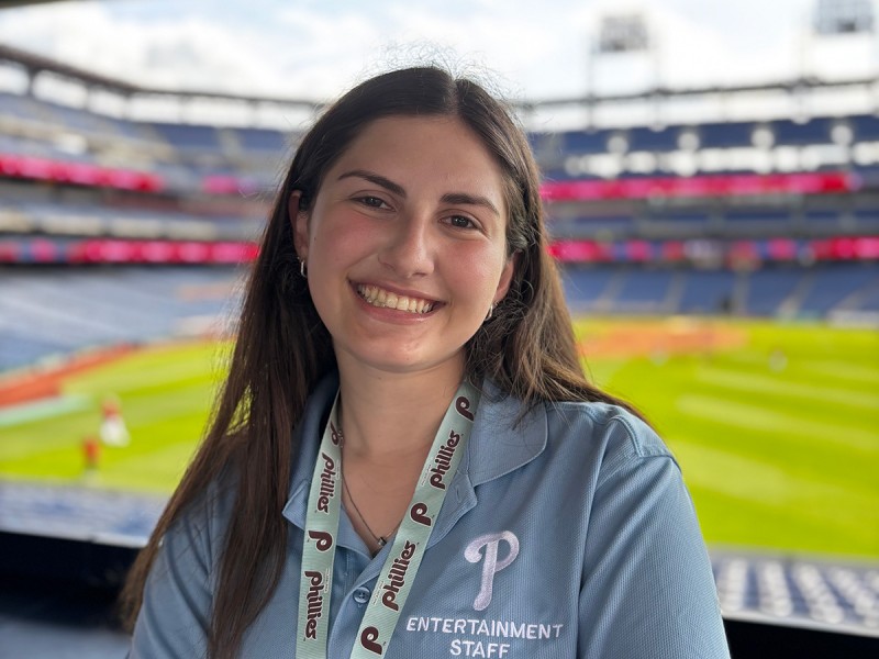 Julia Ravitz, a business administration major in the Binghamton University School of Management, blended her love of sports and marketing during her internship with the Philadelphia Phillies.