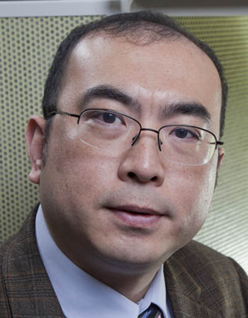 Professor Changhong Ke
