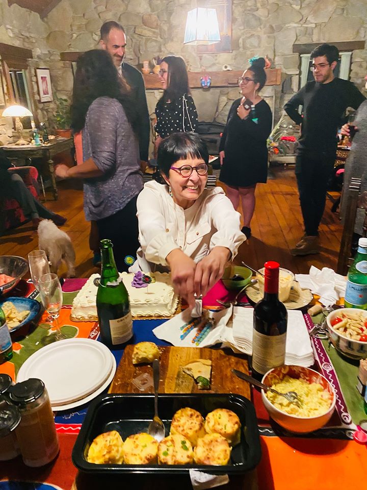 Professor María Lugones believed that conviviality was a way to cross the differences that divide us, and to that end enjoyed hosting guests at her Vestal home to discuss philosophy and dance the tango.