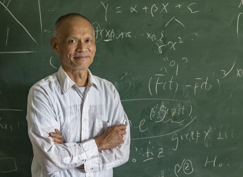 Qiqing Yu is the director of graduate studies in the Department of Mathematical Sciences.