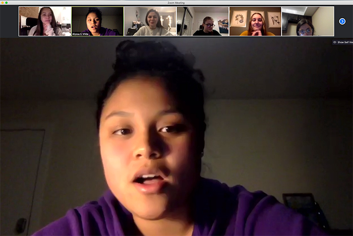 Senior nursing students who externed at NYU Langone Medical Center in Manhattan last summer spoke  about their experiences with juniors and sophomores during this Nursing Student Association event. This panel included NSA president Alyssa Vilda, in the large photo.