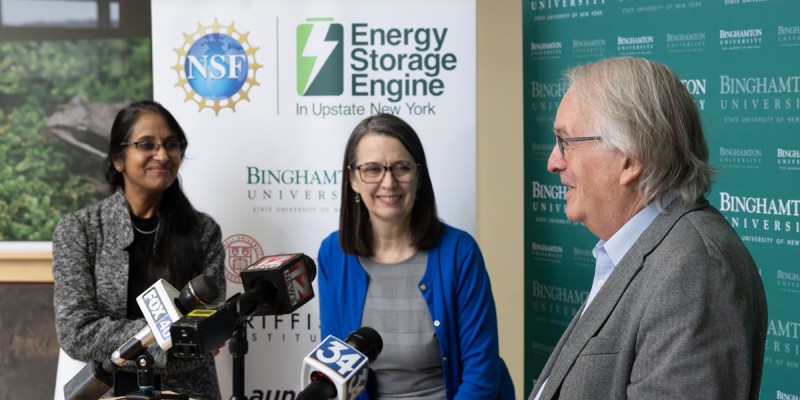 Nobel laureate M. Stanley Whittingham, chief innovation officer for the NSF Energy Storage Engine, addresses local reporters on March 23 with Binghamton University President Anne D’Alleva, center, and Engine CEO Meera Sampath.