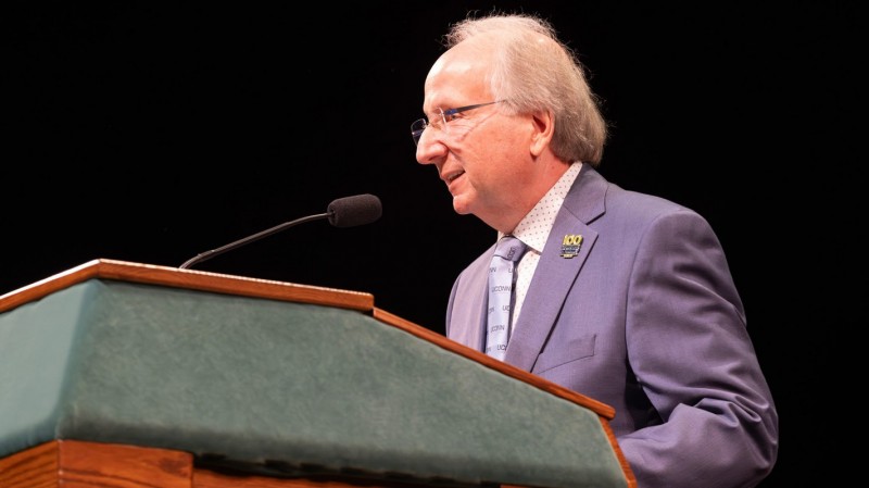 Keynote speaker Philip Hritcko, dean of the University of Connecticut School of Pharmacy, delivers his speech to the audience during the 2025 White Coat Ceremony.