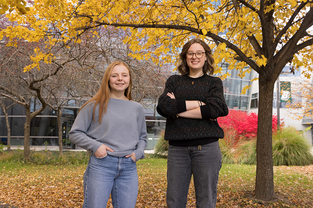 First-year accounting students Rebecca Serati, left, and Finley Tallmadge, right, say a Binghamton University School of Management accounting degree 