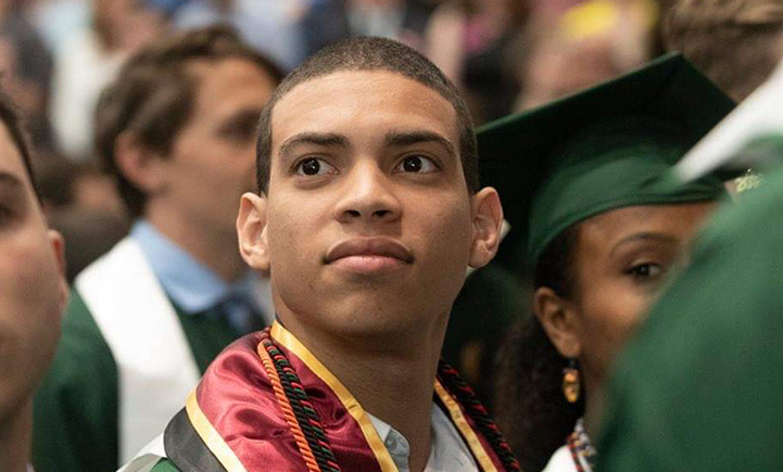 Julio Reyes '18, MS '19 at Commencement