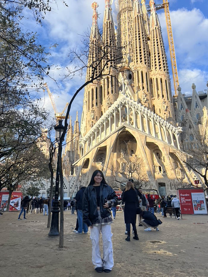 Because of her minor in Spanish, Ofelia Huerta ’27 thought Madrid was the perfect choice for her semester abroad.