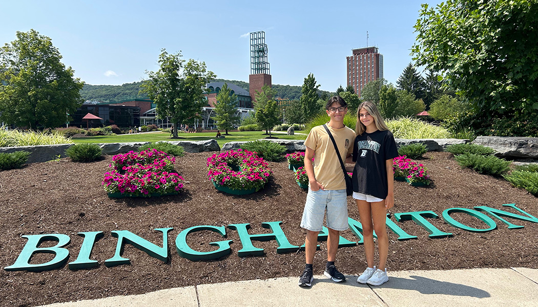 Brian Petz ’26, and his sister, Brianna Petz ’28.