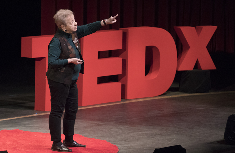 Ellyn Kaschak '65, a psychologist, author and professor, speaks at TEDxBinghamton University on March 26.