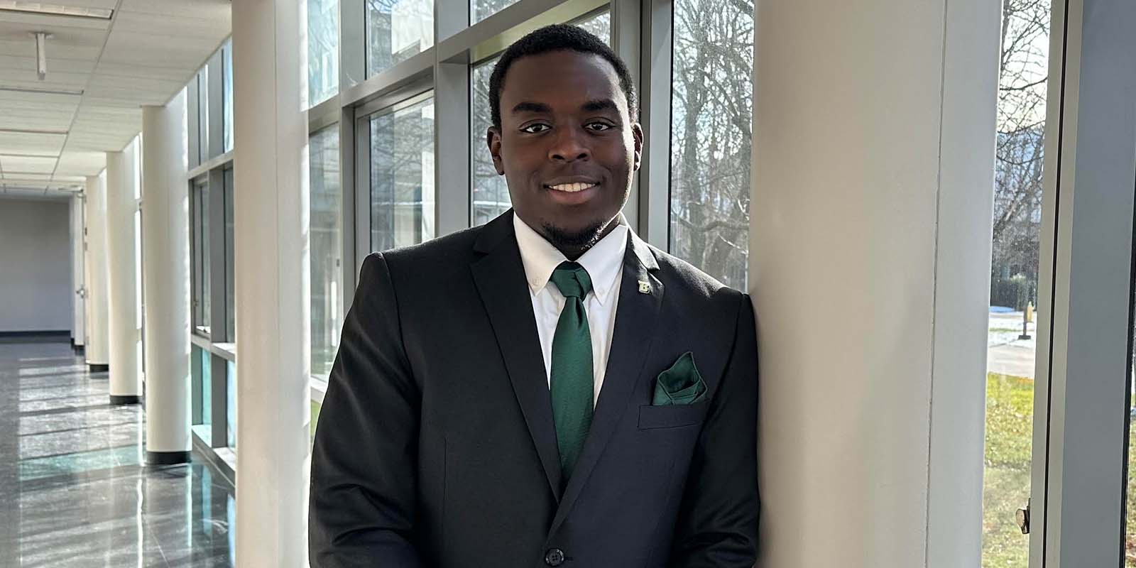 Nii Tetteh, a dual master’s student in student affairs administration and public administration at Binghamton University, received an Outstanding Master's Student national award in December 2022.