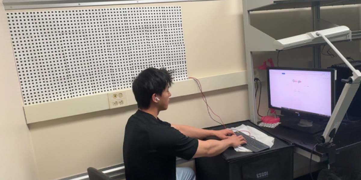 Researchers from Binghamton University have developed wallpaper that can absorb moisture and generate electric power.