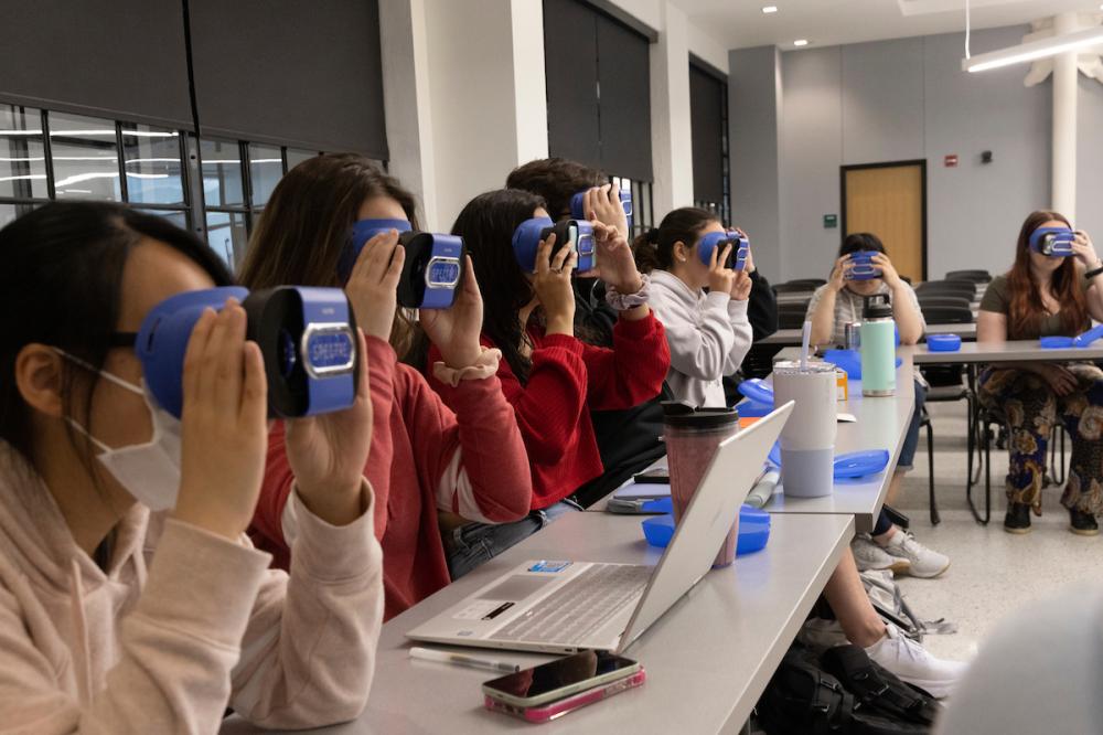 Virtual reality helps nursing students experience a patient’s perspective