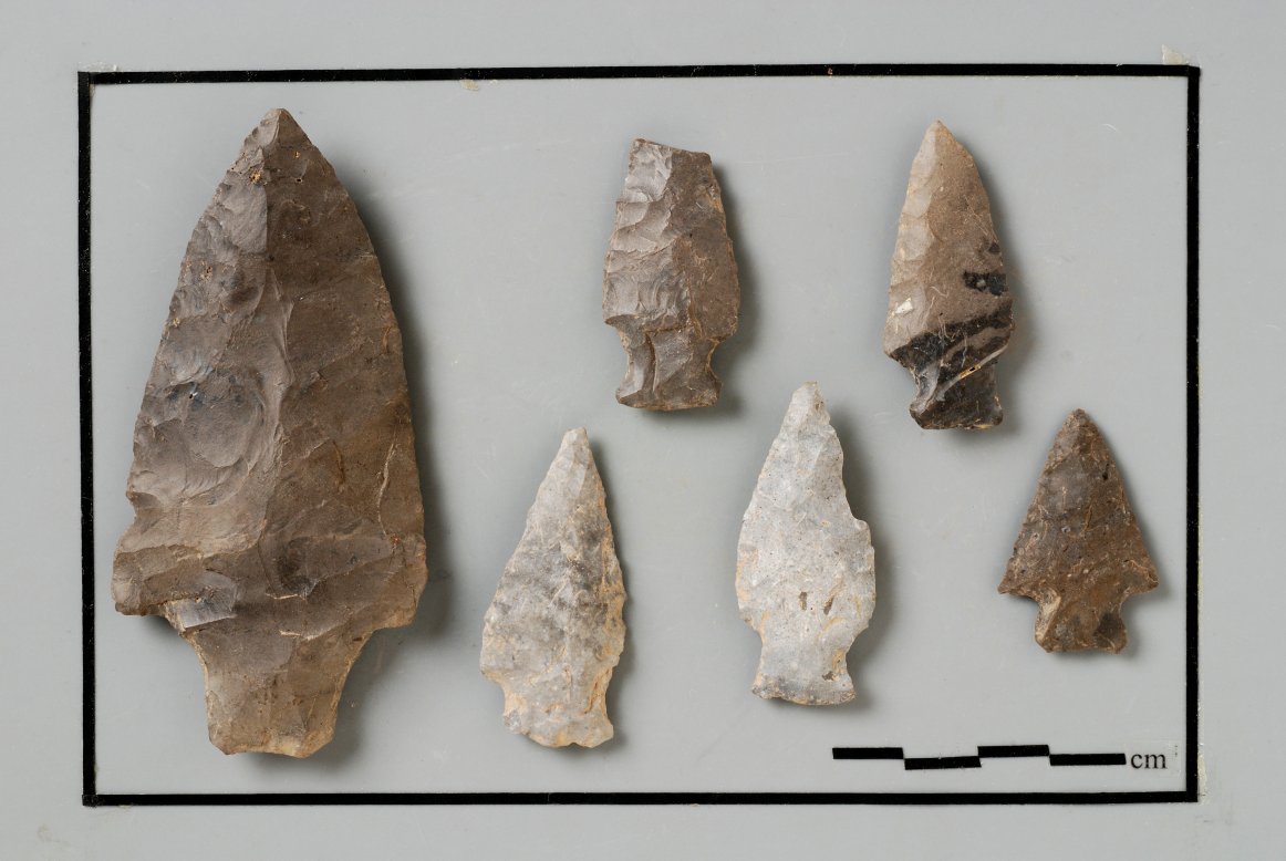 Canadarago Lake I Late Archaic projectile points.